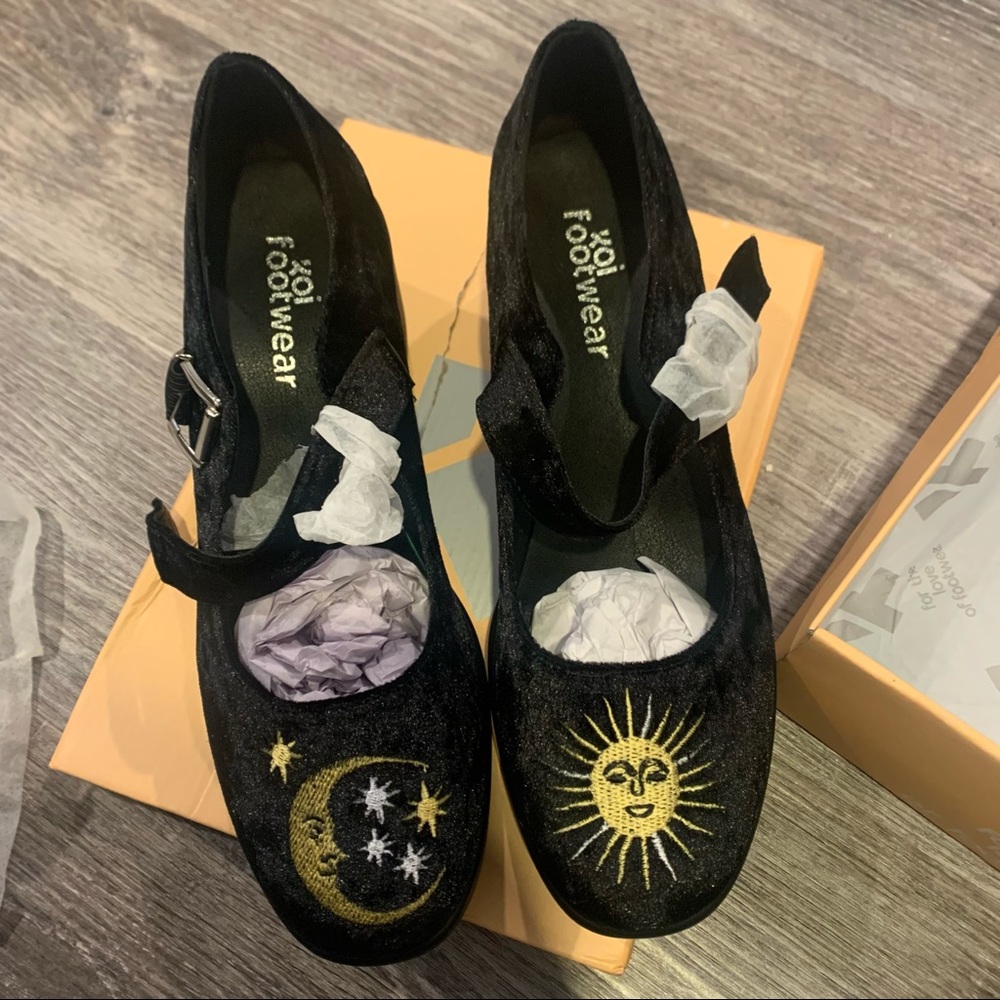 koi footwear Tira Witchy Mary Janes 'Della Black Velvet Edition'